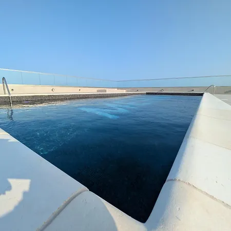 Apartamento Vladyana Năvodari